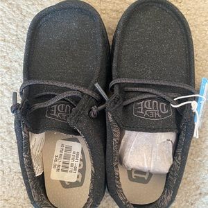 Hey dude kids shoes